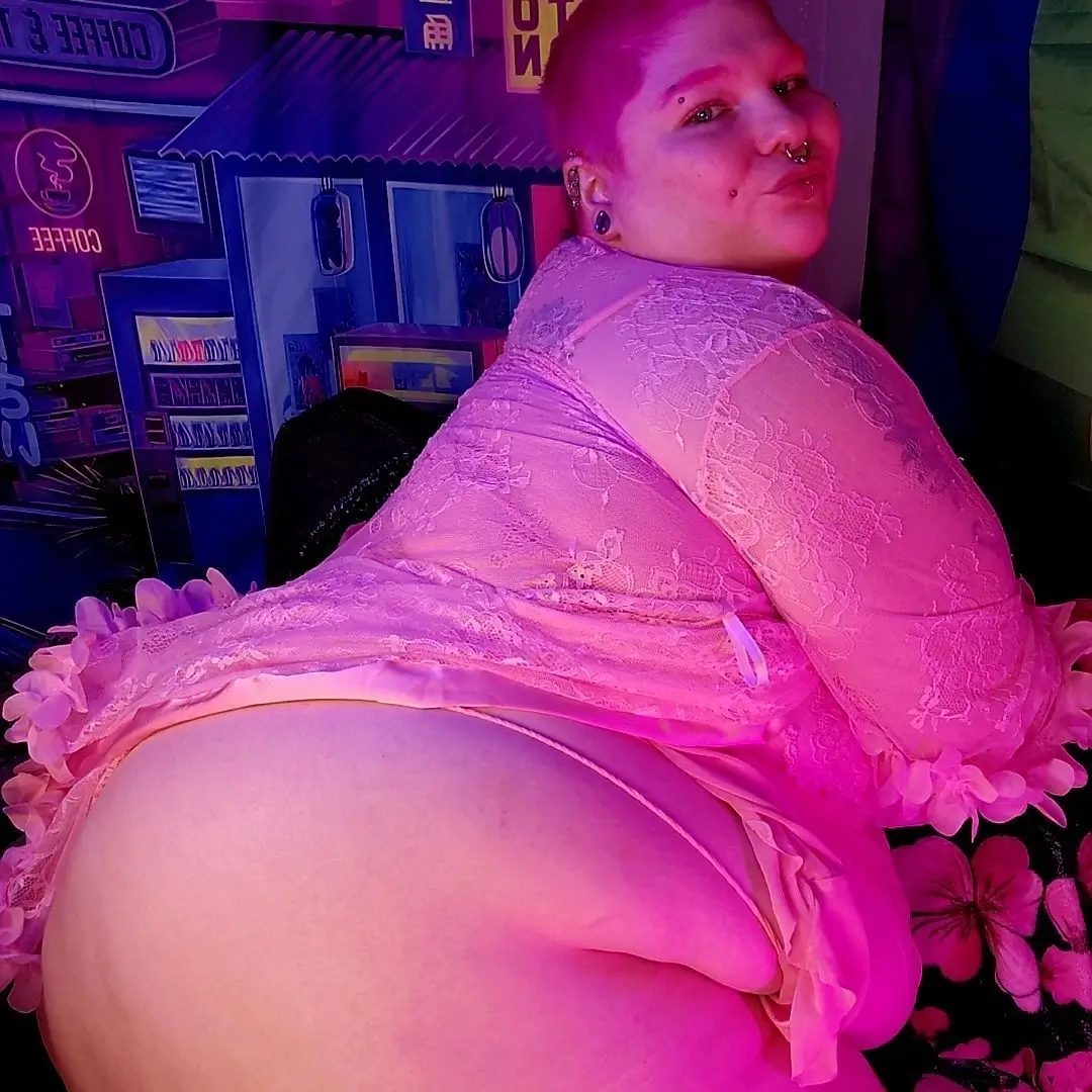 BBWPetalDarling